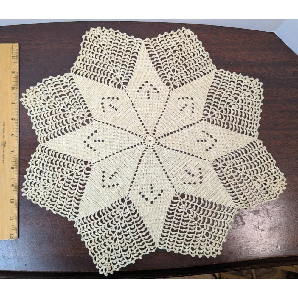 Vintage Linen Crochet Doily Table Runner Lot Cutter Craft Upcycle Embroidery